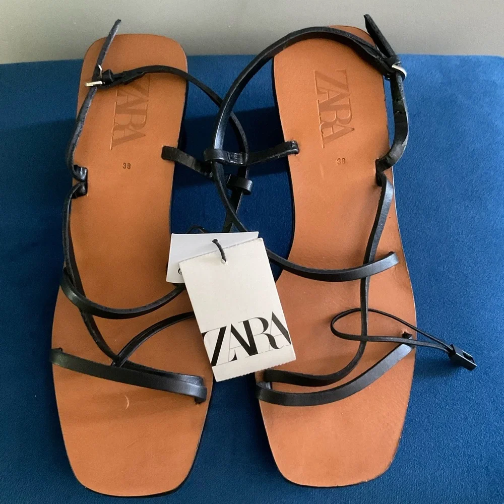 Zara Black Strappy heel Sandals with Brown Footbed